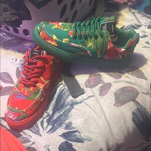 Men's Size 10 Vibrant Floral Sneakers